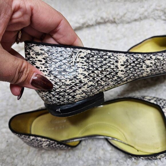 Kenneth Cole New York Snakeskin Pattern Leather Pointed Toe D'orsay Flats sz 7 - Picture 8 of 8